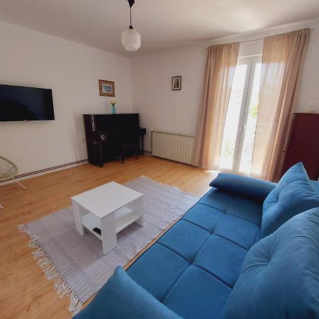 Apartments Mario Primošten Buitenkant foto