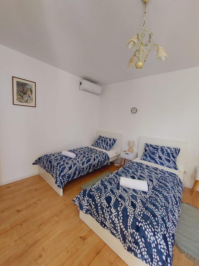 Apartments Mario Primošten Buitenkant foto